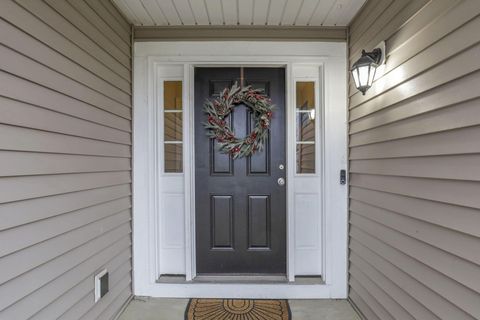 Tiny photo for 146 Poe Avenue, Lithopolis, OH 43136 (MLS # 226000755)