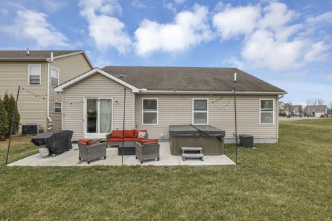 Tiny photo for 146 Poe Avenue, Lithopolis, OH 43136 (MLS # 226000755)