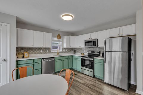 Tiny photo for 146 Poe Avenue, Lithopolis, OH 43136 (MLS # 226000755)