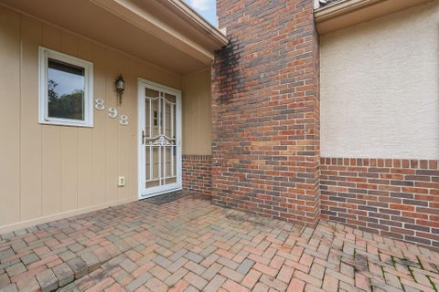 Tiny photo for 898 Plum Ridge, Columbus, OH 43213 (MLS # 226033978)