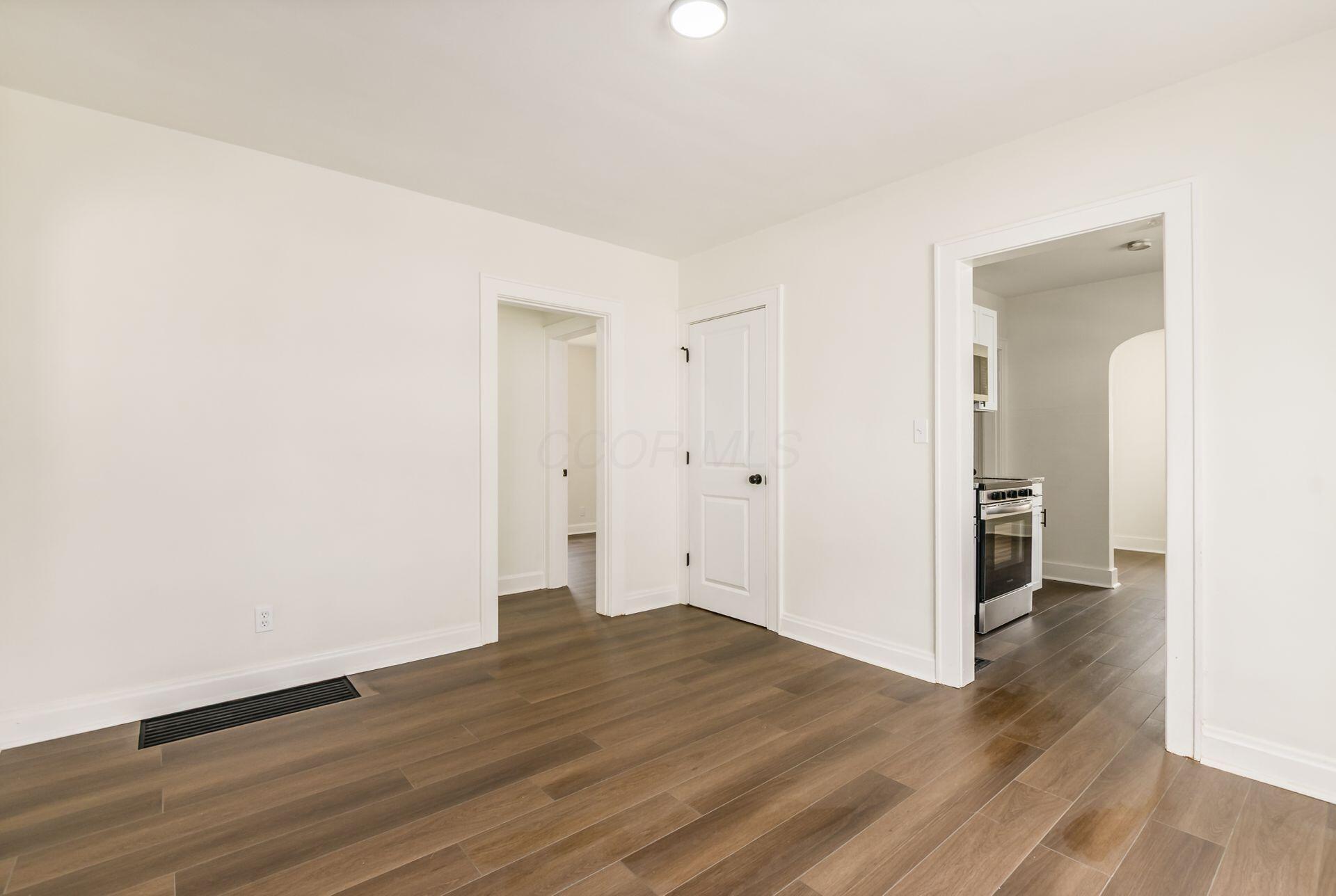 675 S Hague Avenue, Columbus, Ohio image 12