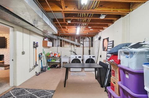 Tiny photo for 60 Savern Place, Columbus, OH 43230 (MLS # 226013028)