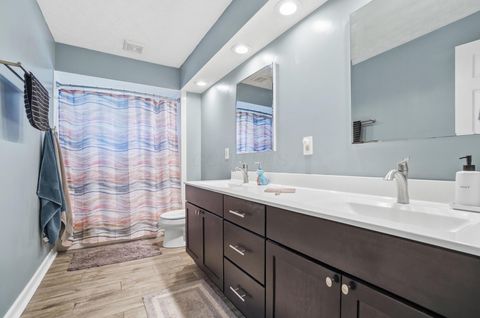 Tiny photo for 60 Savern Place, Columbus, OH 43230 (MLS # 226013028)