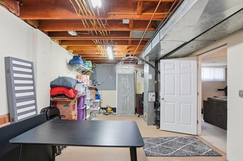 Tiny photo for 60 Savern Place, Columbus, OH 43230 (MLS # 226013028)
