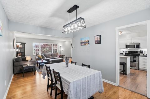 Tiny photo for 60 Savern Place, Columbus, OH 43230 (MLS # 226013028)