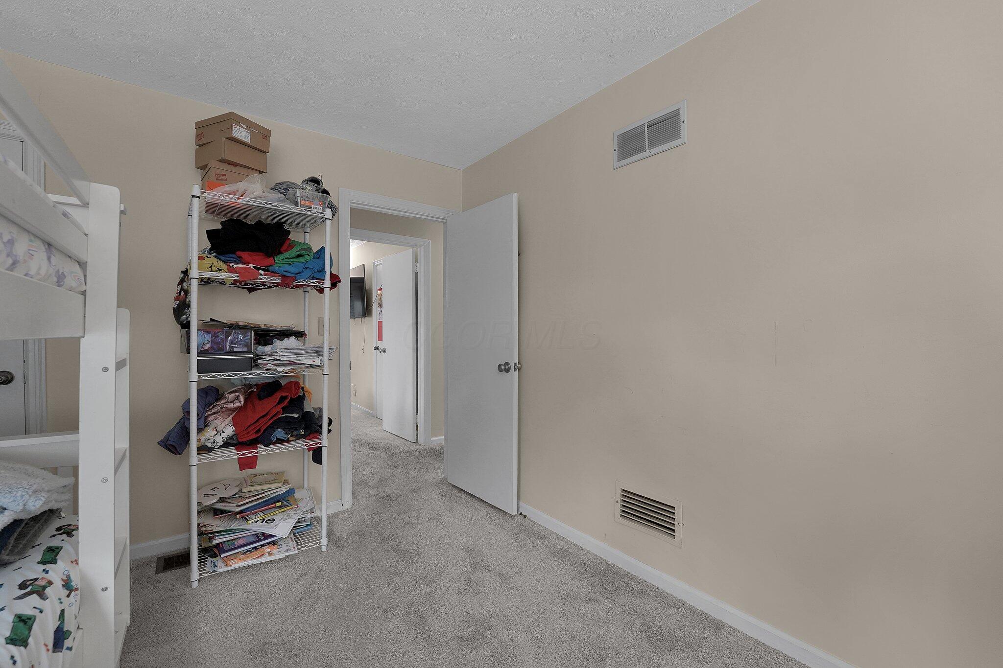 1337 N High Street, Lancaster, Ohio image 20
