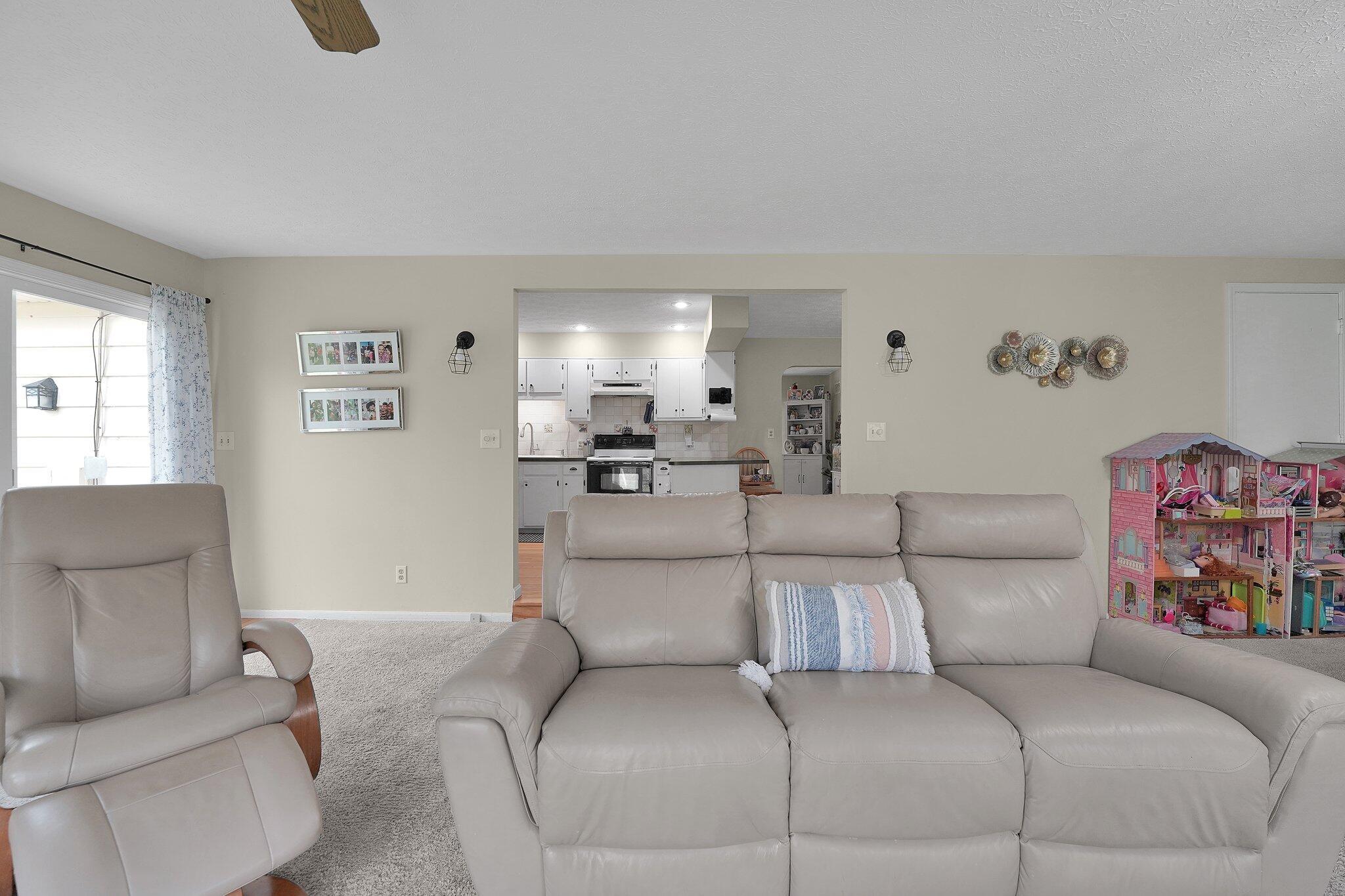 1337 N High Street, Lancaster, Ohio image 13