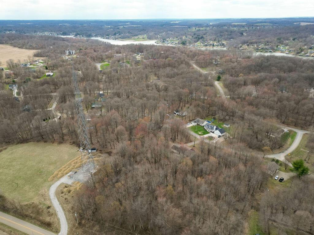 264 Westmoreland Drive, Howard, Ohio image 2