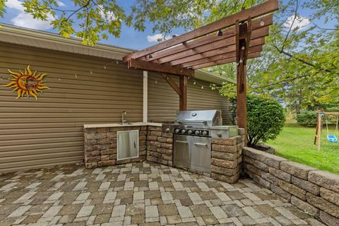 Tiny photo for 10981 Johnstown Road, New Albany, OH 43054 (MLS # 225040653)