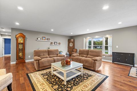 Tiny photo for 10981 Johnstown Road, New Albany, OH 43054 (MLS # 225040653)