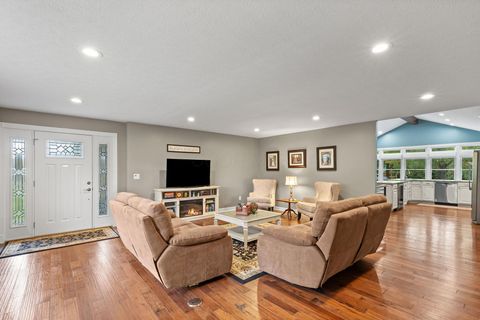 Tiny photo for 10981 Johnstown Road, New Albany, OH 43054 (MLS # 225040653)