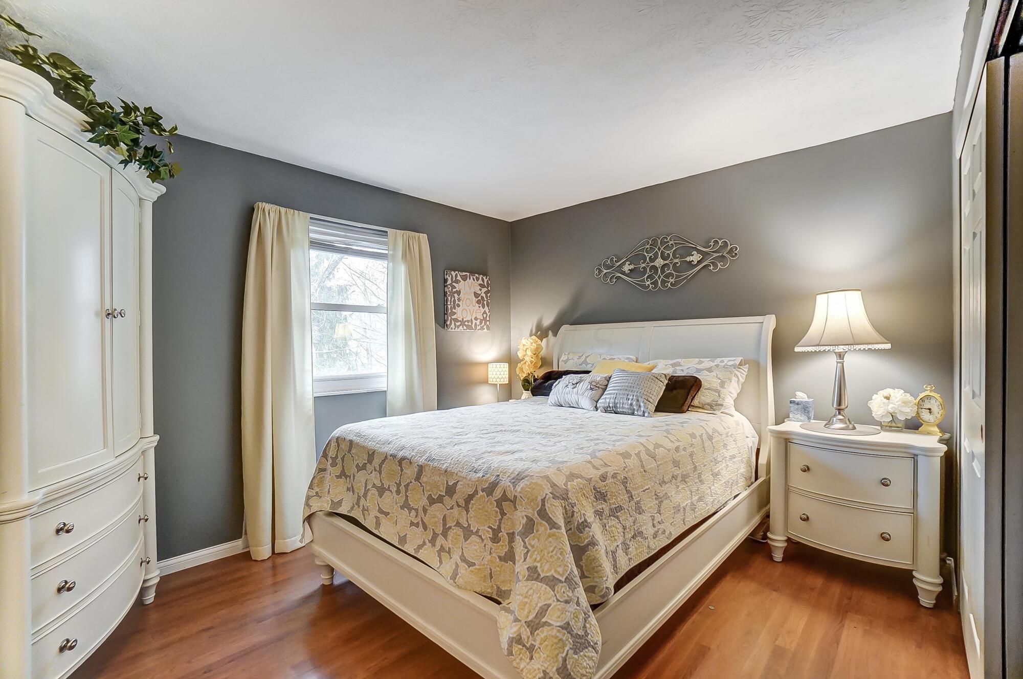2300 Hartsdale Drive, Powell, Ohio image 28