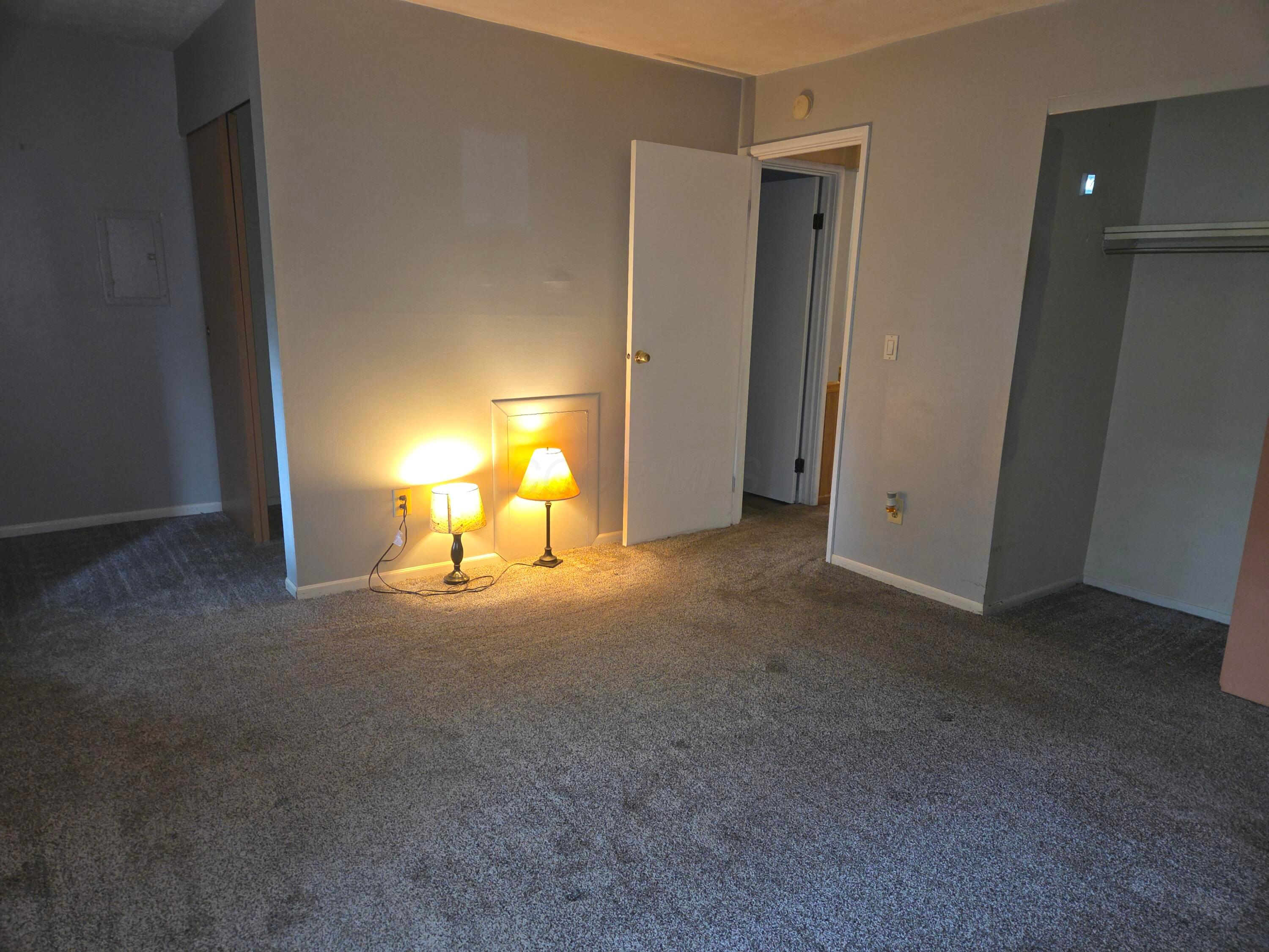 5842 Hallridge Circle #B, Columbus, Ohio image 14