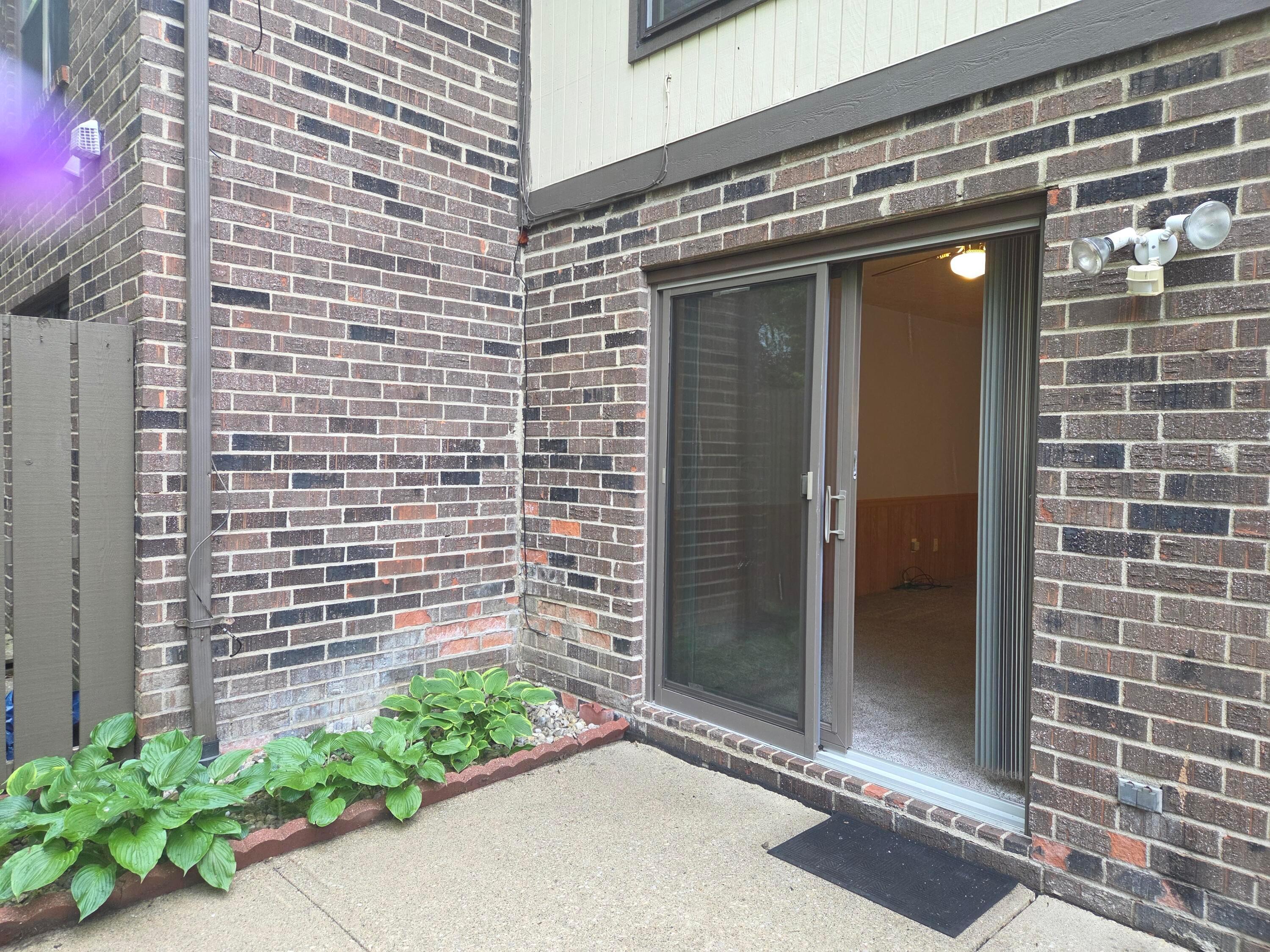 5842 Hallridge Circle #B, Columbus, Ohio image 19