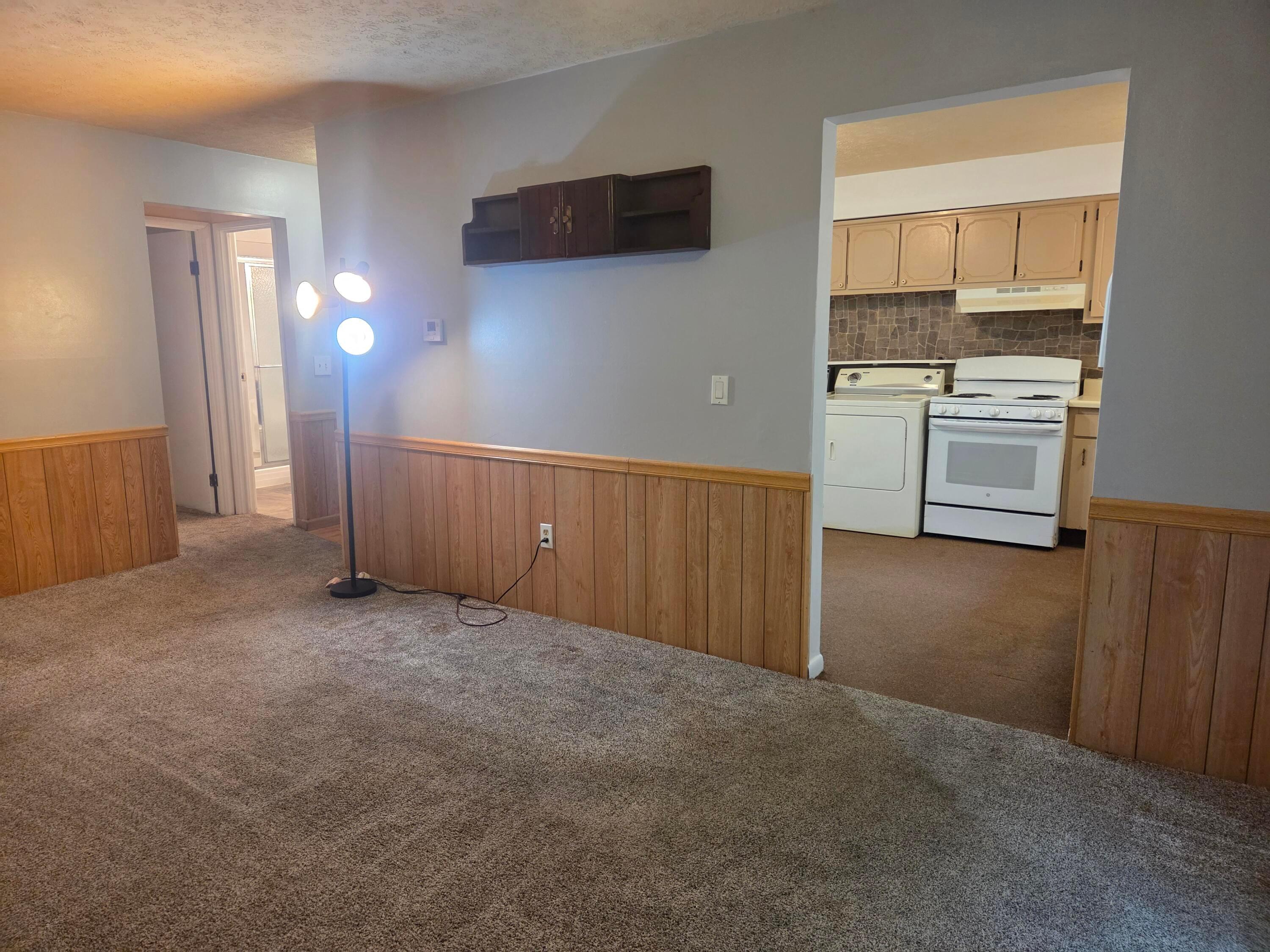5842 Hallridge Circle #B, Columbus, Ohio image 5