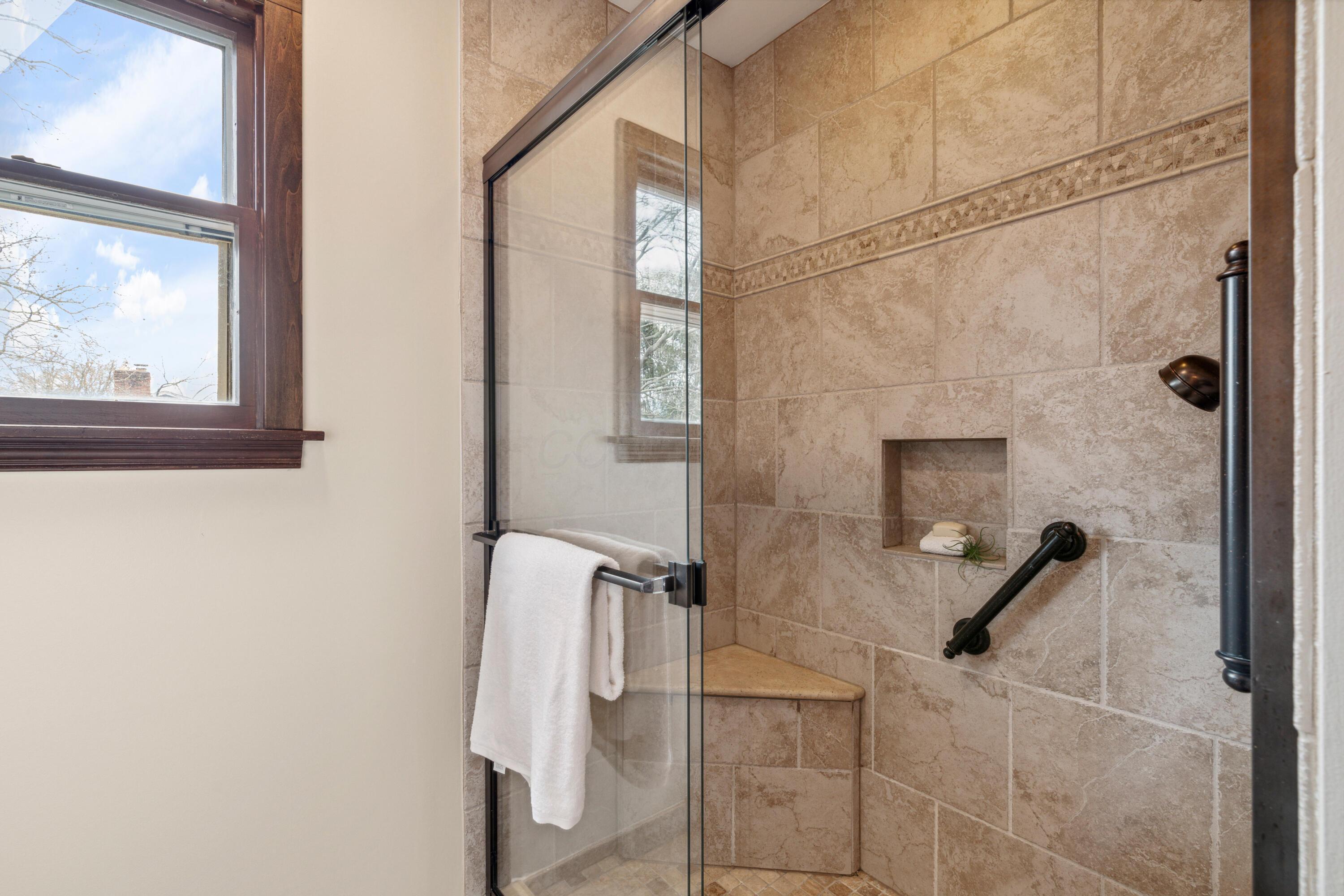 1541 Bridgeton Drive, Columbus, Ohio image 35