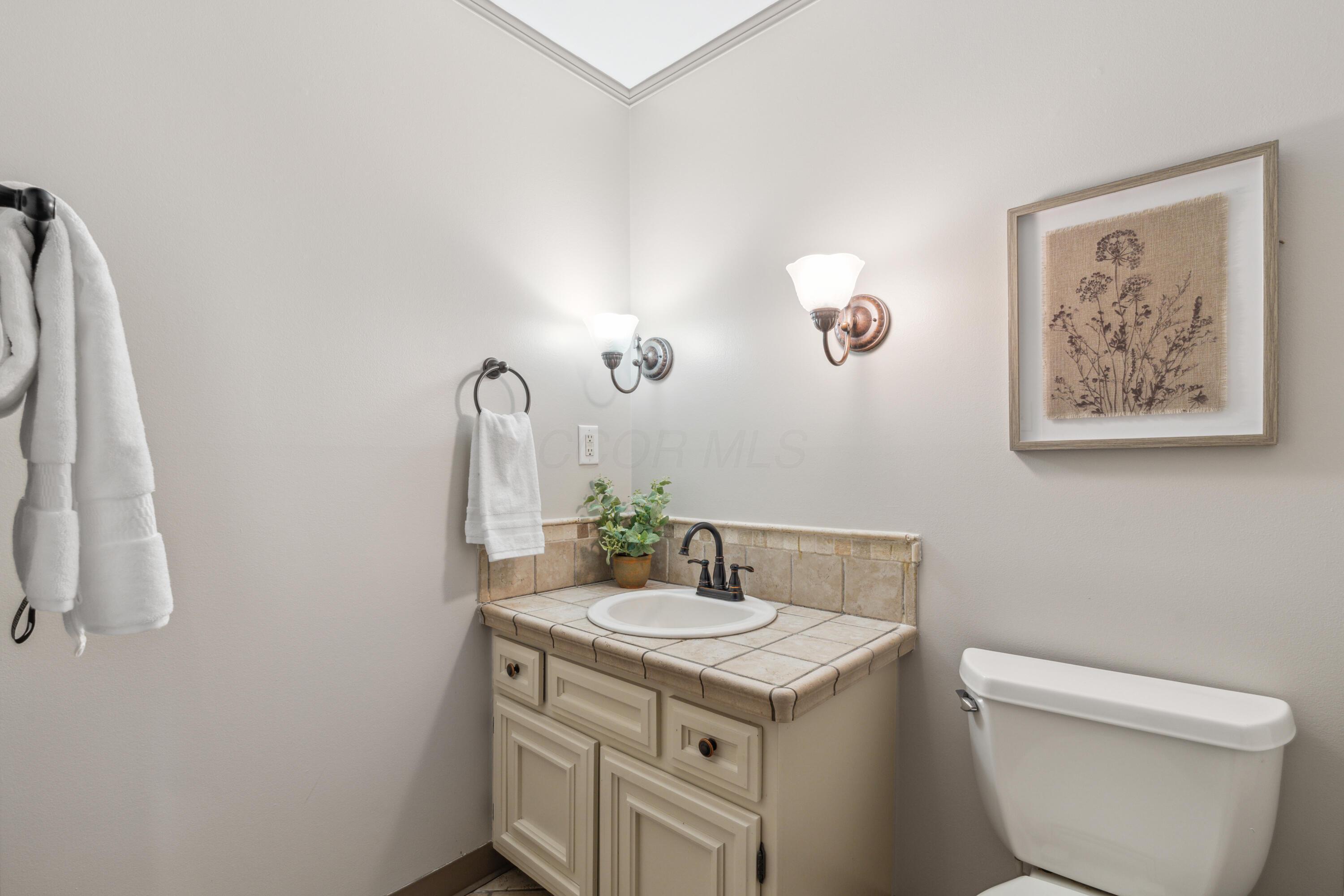 1541 Bridgeton Drive, Columbus, Ohio image 26