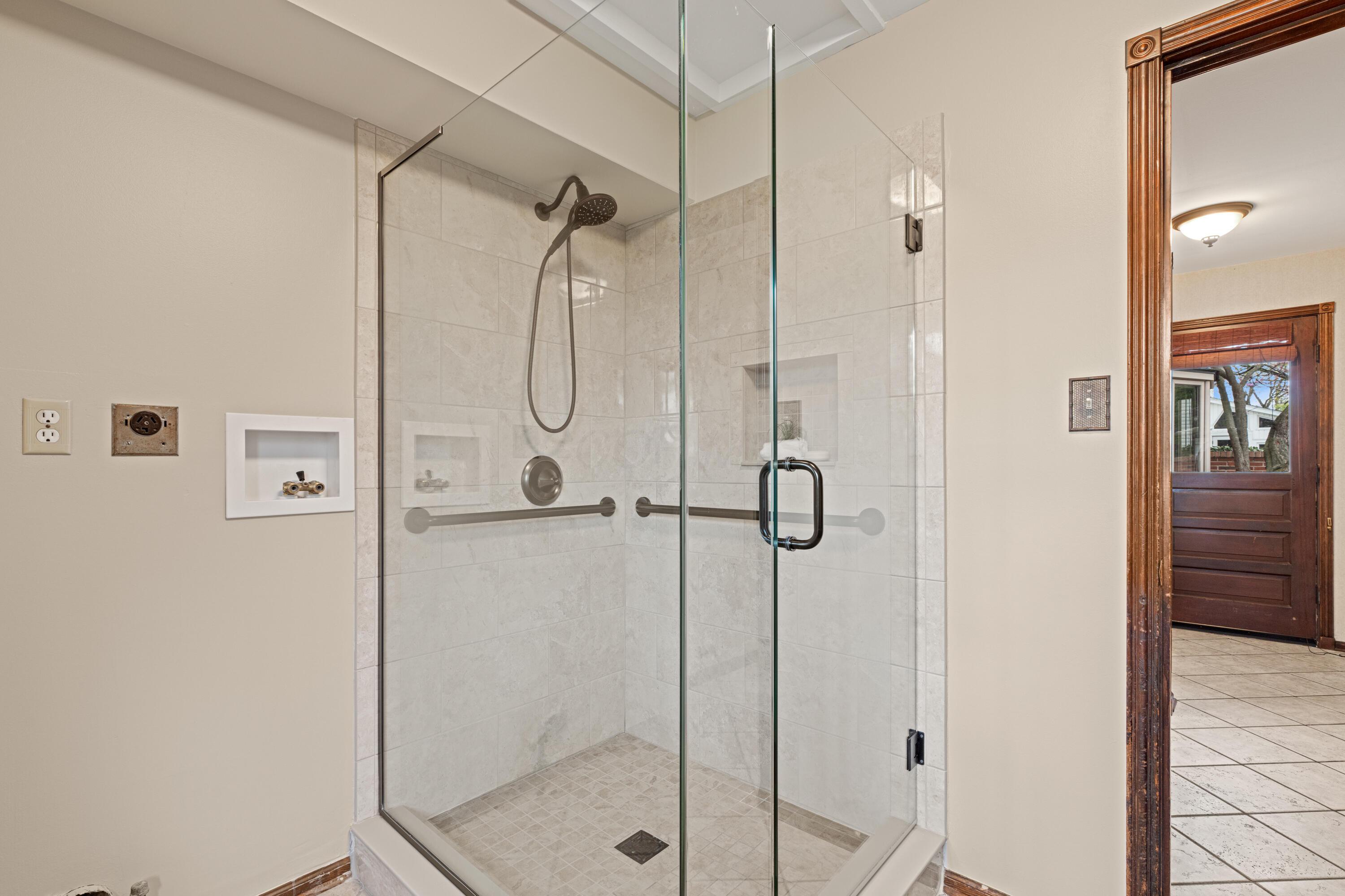 1541 Bridgeton Drive, Columbus, Ohio image 28