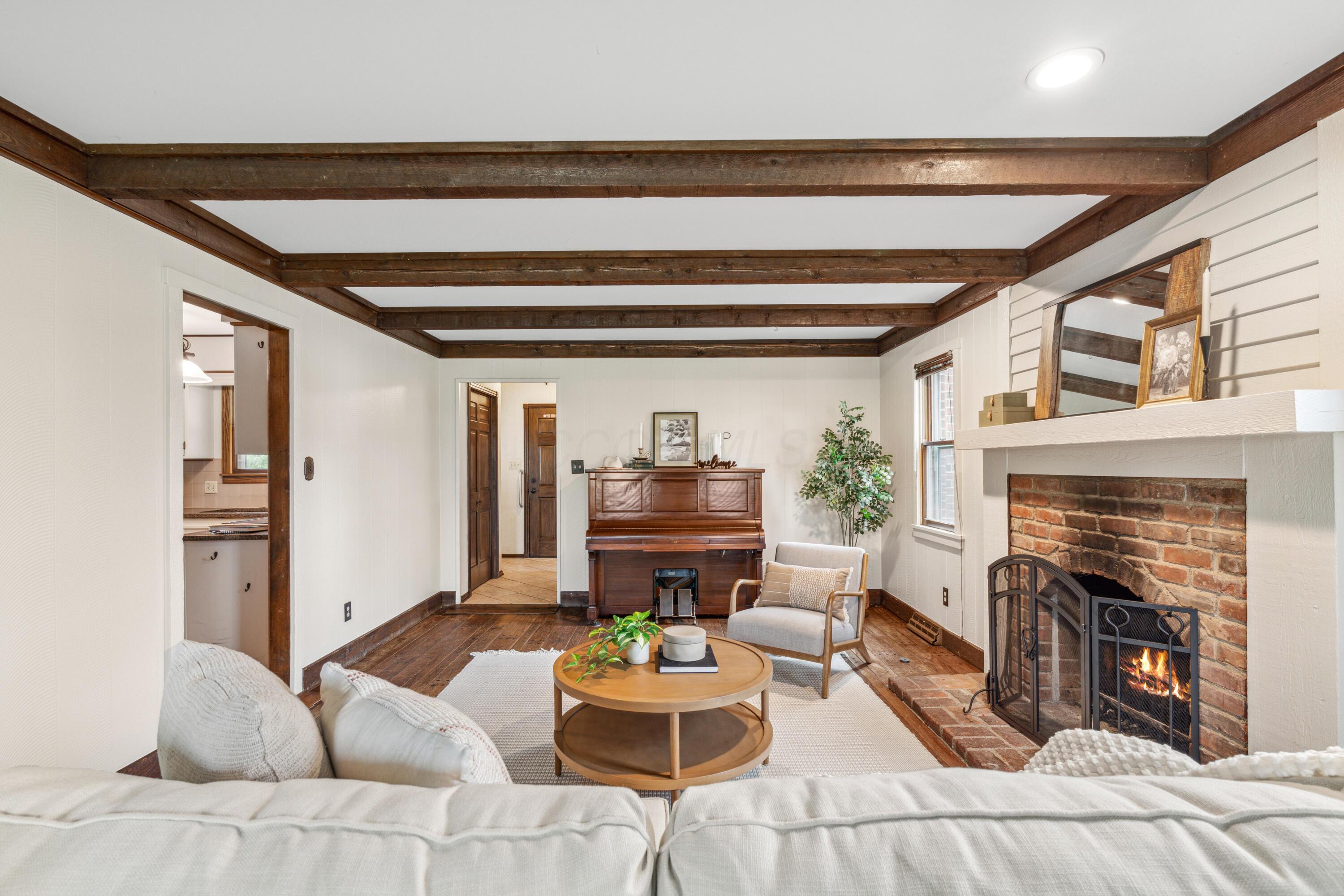 1541 Bridgeton Drive, Columbus, Ohio image 9