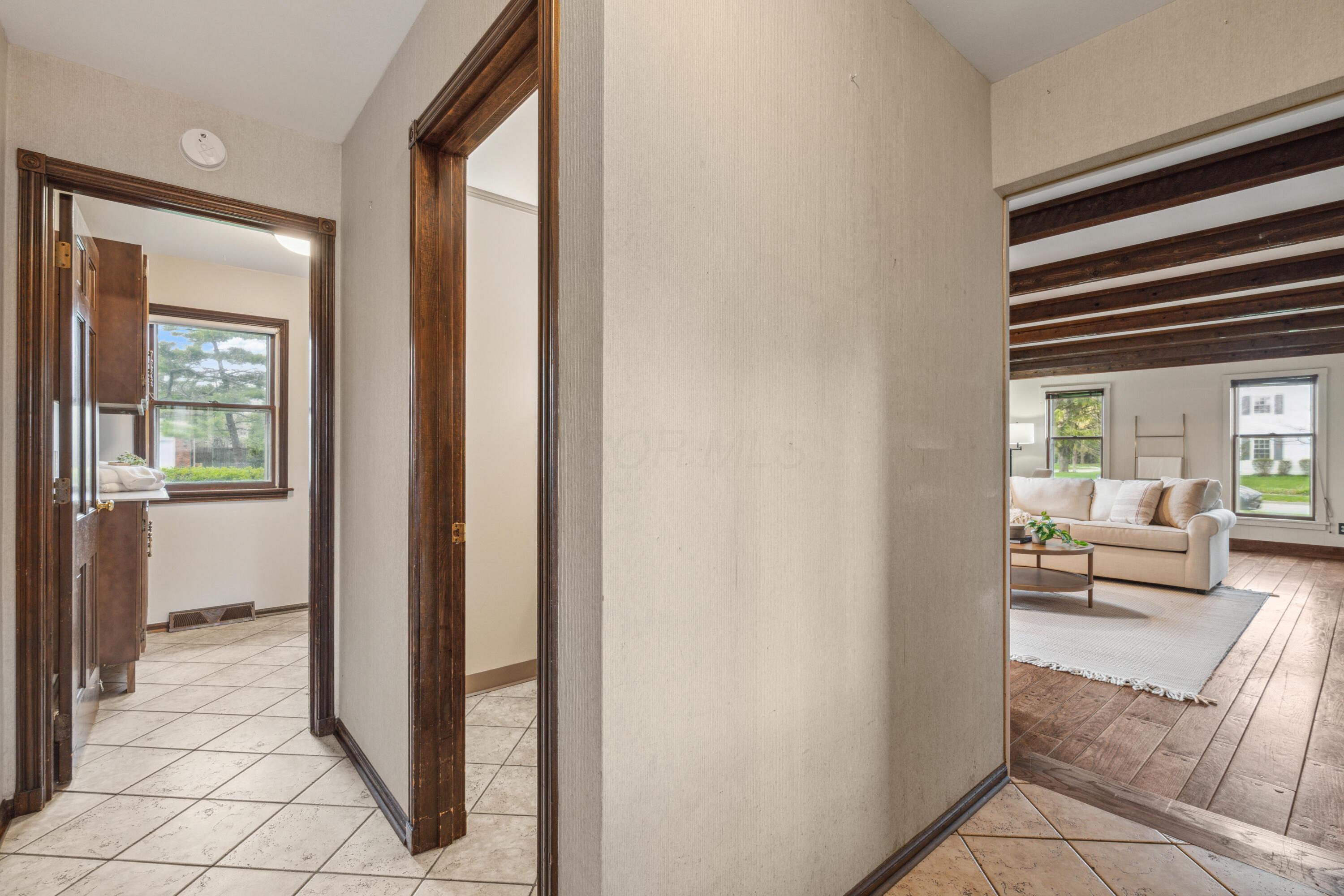 1541 Bridgeton Drive, Columbus, Ohio image 29