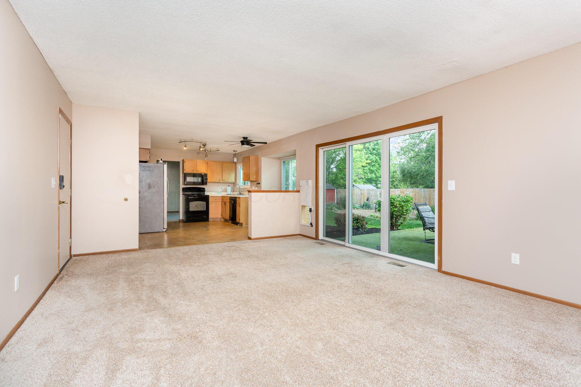5151 Redlands Drive, Hilliard, Ohio image 14