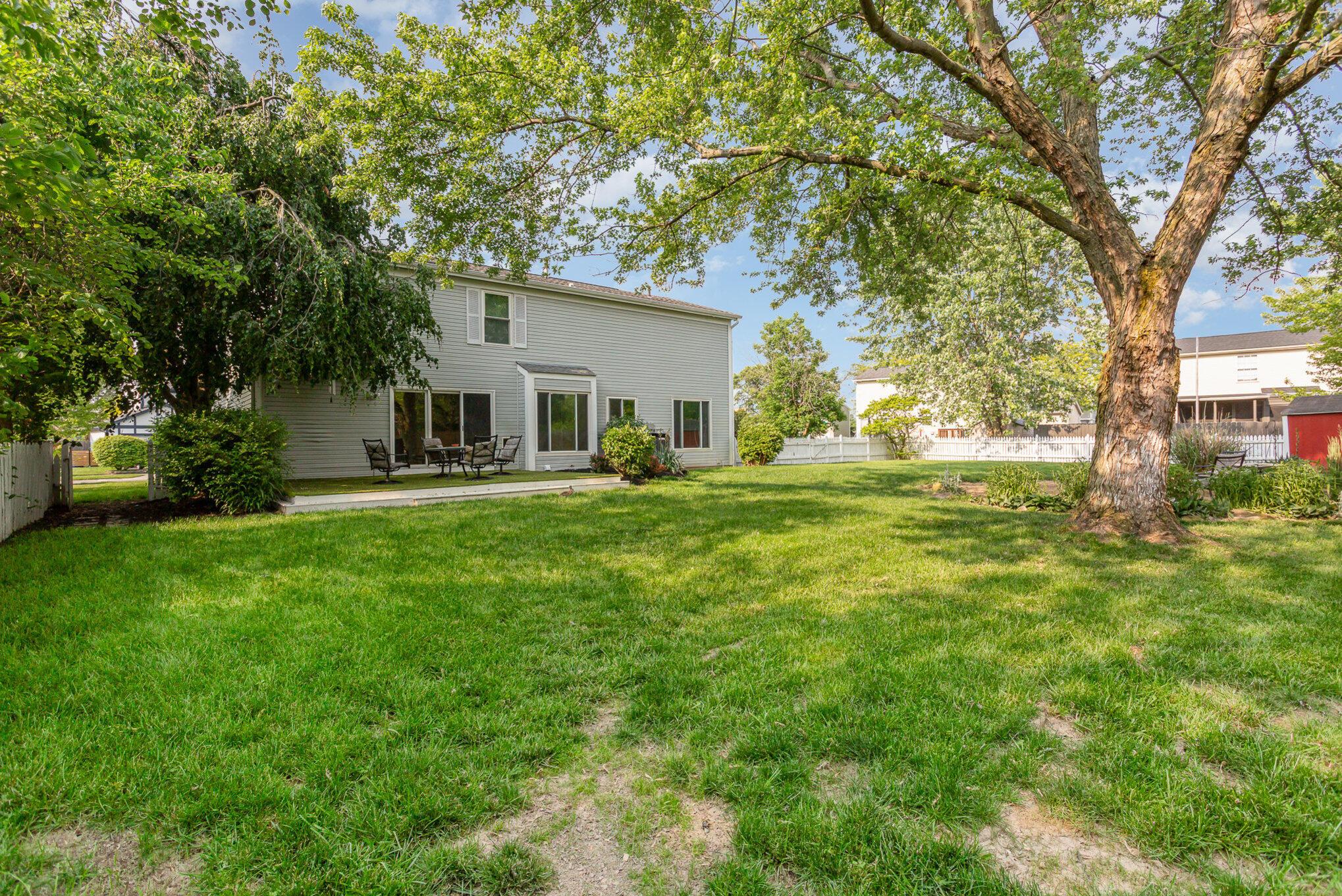 5151 Redlands Drive, Hilliard, Ohio image 30