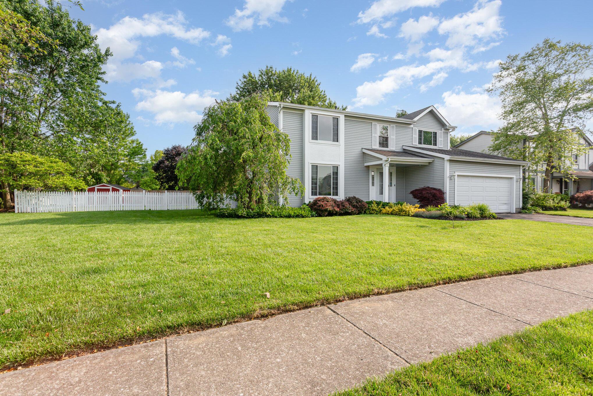 5151 Redlands Drive, Hilliard, Ohio image 2