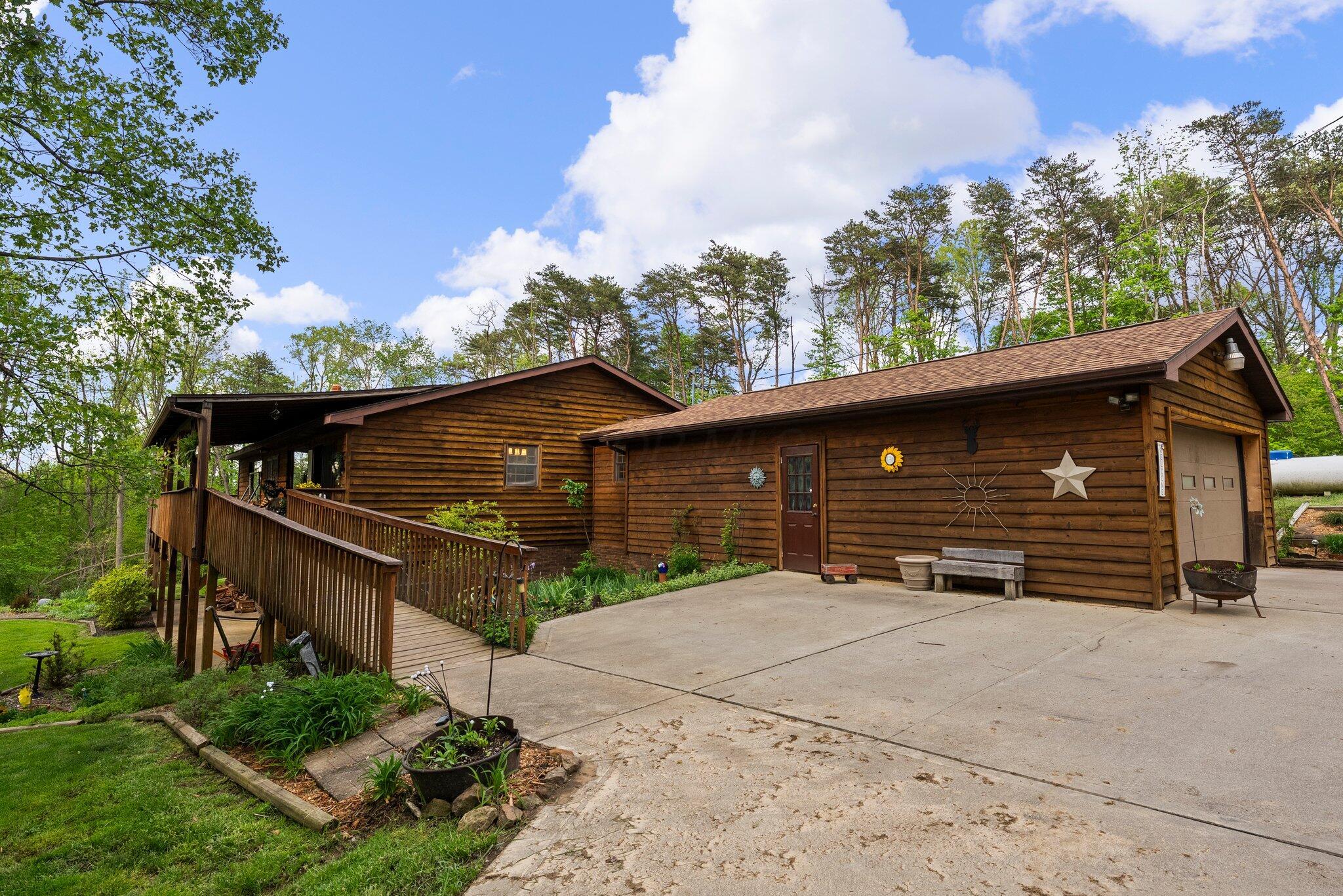 26975 Chapel Ridge Road