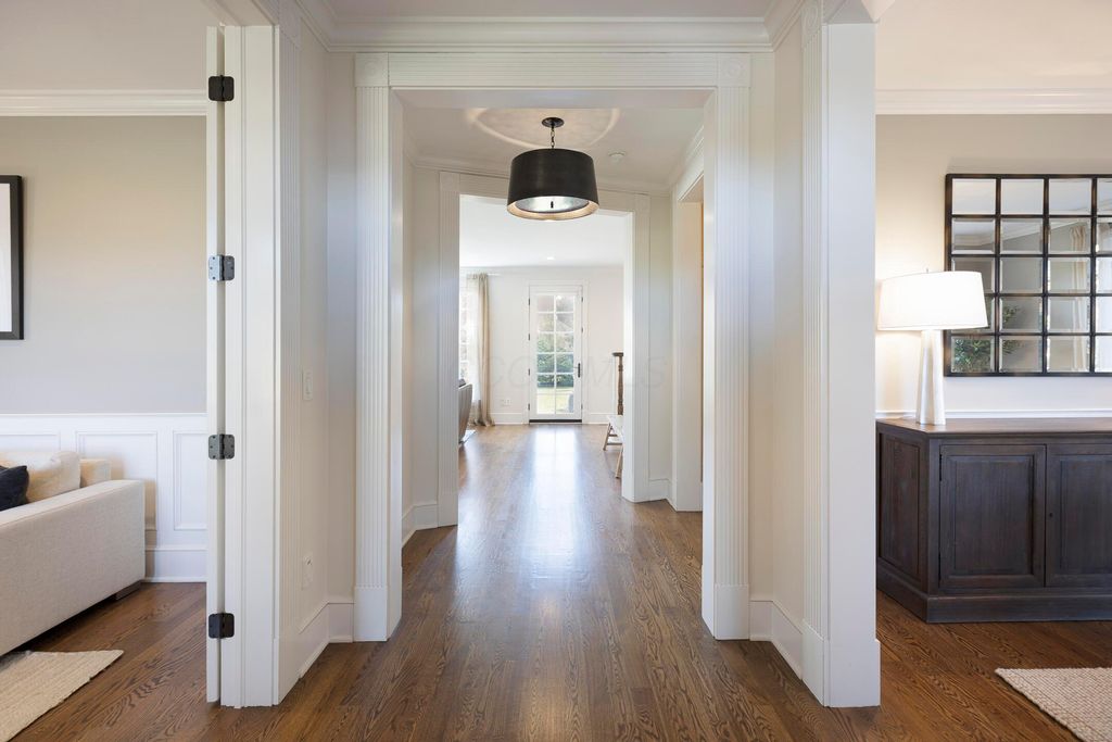 Photo of 7697 Somerly Court, New Albany, OH 43054 (MLS # 226001585)