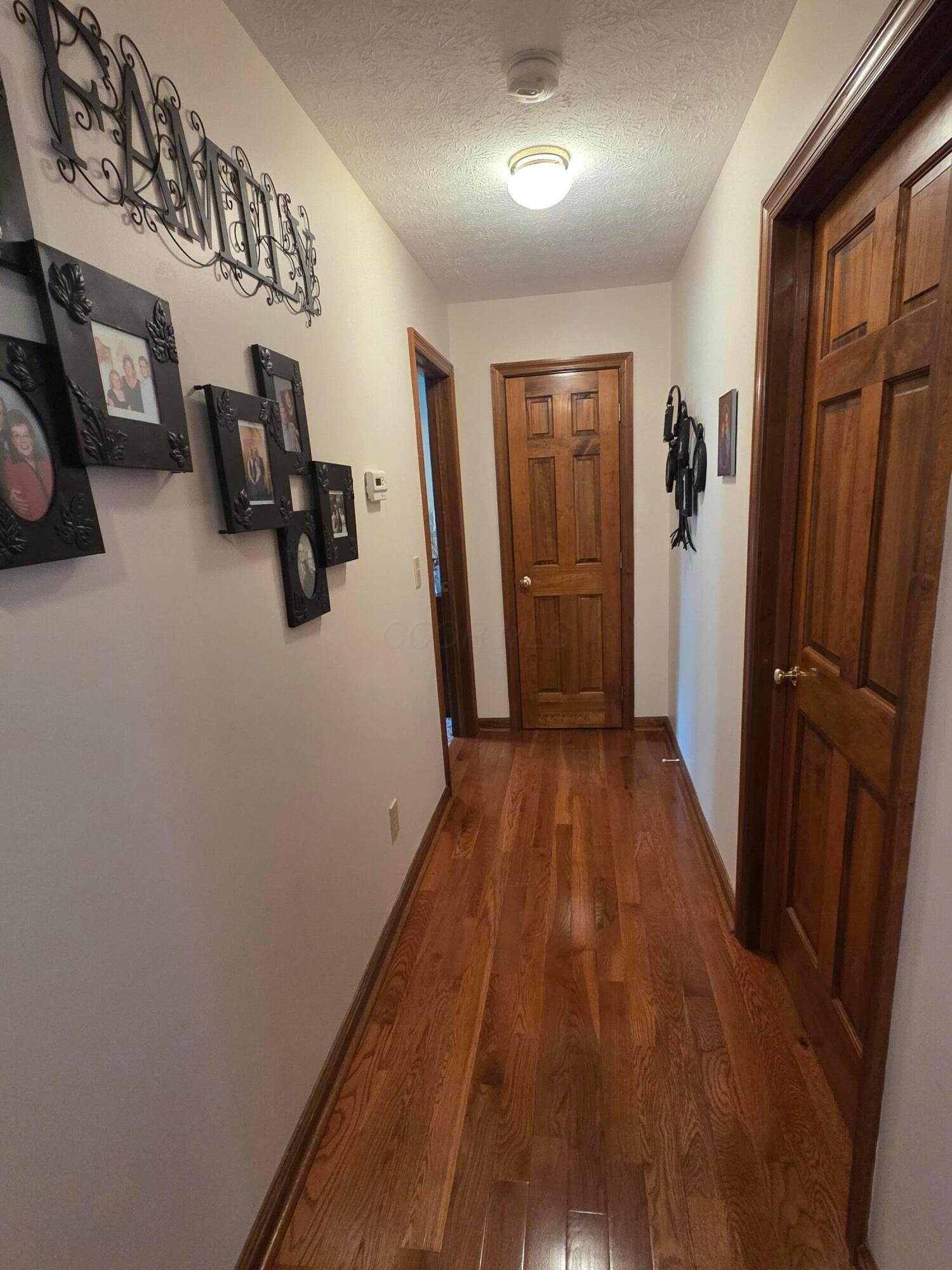 240 Jefferson Ridge Drive, Pataskala, Ohio image 18