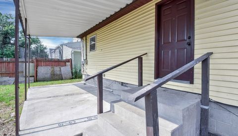 Tiny photo for 2316 Ontario Street, Columbus, OH 43211 (MLS # 225045104)