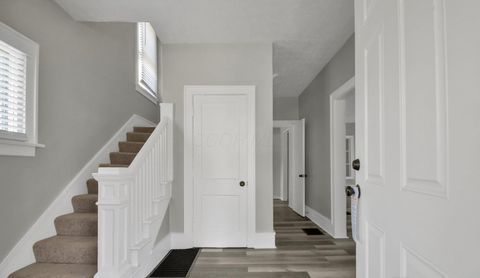 Tiny photo for 2316 Ontario Street, Columbus, OH 43211 (MLS # 225045104)