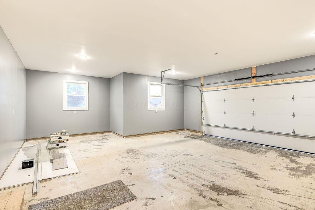 228 E Walnut Street, Danville, Ohio image 34