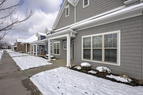 Tiny photo for 5656 Apothecary Way 2 #2, New Albany, OH 43054 (MLS # 225043786)