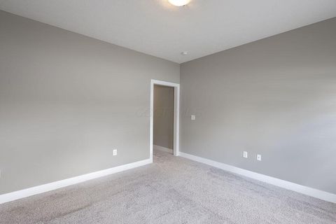 Tiny photo for 5656 Apothecary Way 2 #2, New Albany, OH 43054 (MLS # 225043786)