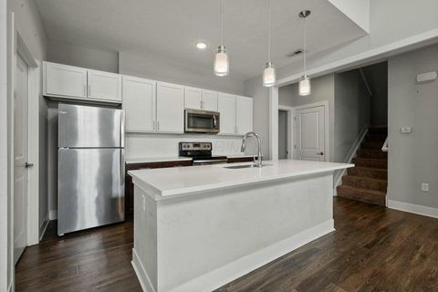 Tiny photo for 5656 Apothecary Way 2 #2, New Albany, OH 43054 (MLS # 225043786)