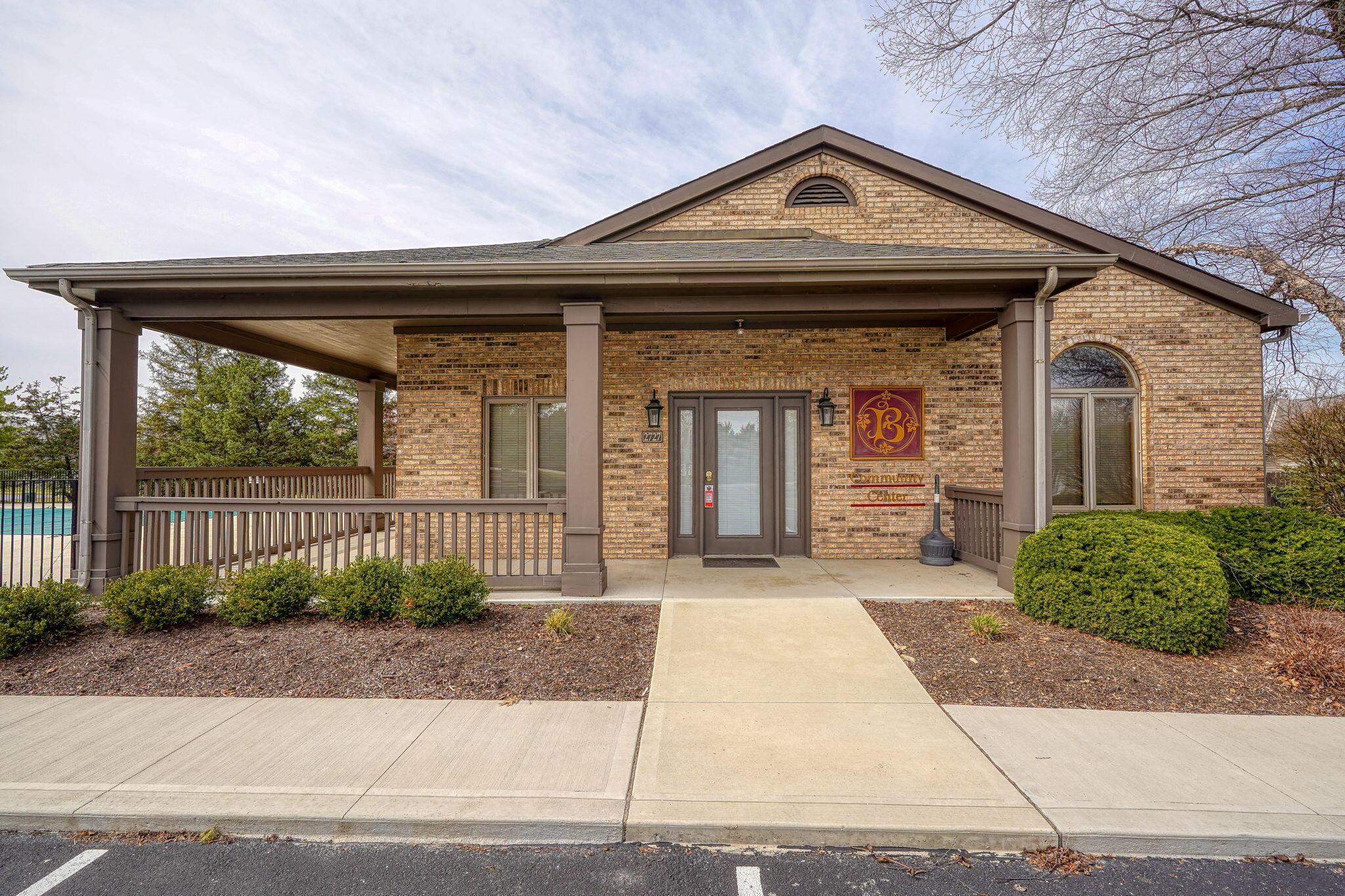 2675 Rolling Oaks Boulevard, Hilliard, Ohio image 24