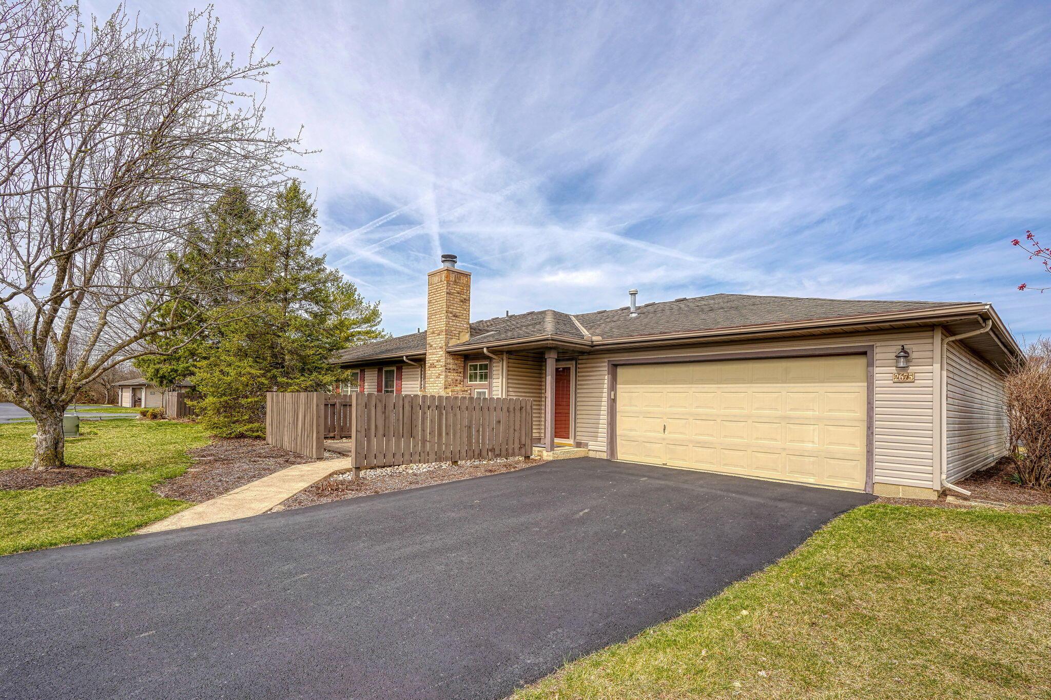 2675 Rolling Oaks Boulevard, Hilliard, Ohio image 2