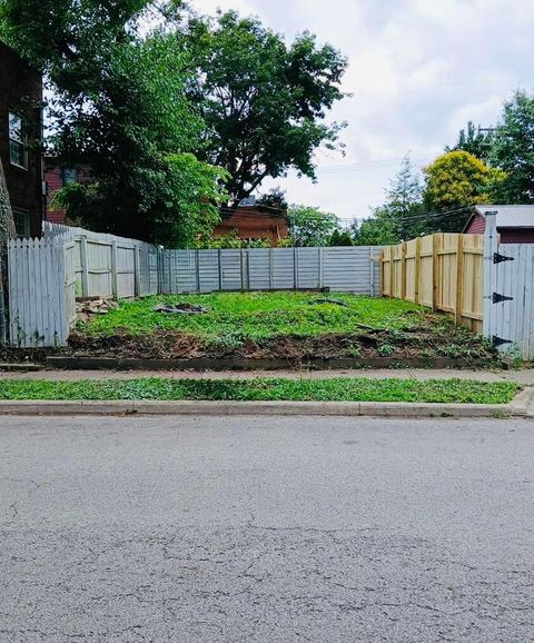 Photo of 41 S Garfield Avenue, Columbus, OH 43205 (MLS # 225029644) Photo of 41 S Garfield Avenue, Columbus, OH 43205 (MLS # 225029644)