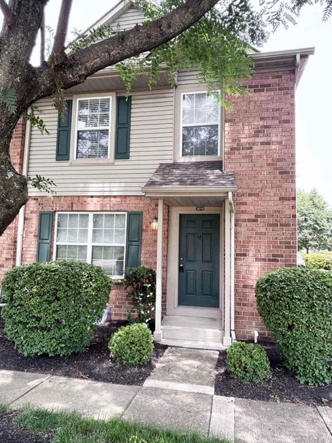 Photo of 3015 Glenloch Circle, Dublin, OH 43017 (MLS # 226024535)