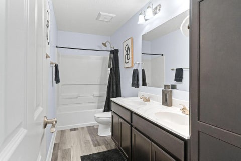 Tiny photo for 556 Kasons Way, Columbus, OH 43230 (MLS # 226036240)
