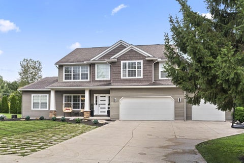 Tiny photo for 556 Kasons Way, Columbus, OH 43230 (MLS # 226036240)