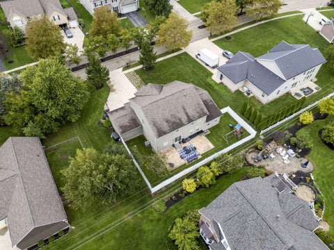 Tiny photo for 556 Kasons Way, Columbus, OH 43230 (MLS # 226036240)