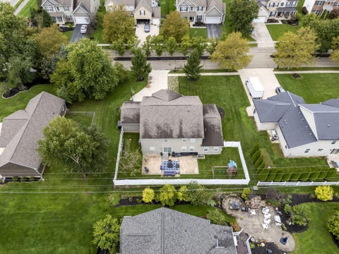 Tiny photo for 556 Kasons Way, Columbus, OH 43230 (MLS # 226036240)