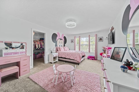 Tiny photo for 556 Kasons Way, Columbus, OH 43230 (MLS # 226036240)