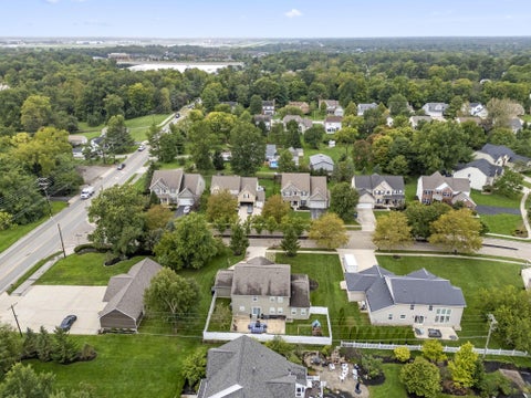 Tiny photo for 556 Kasons Way, Columbus, OH 43230 (MLS # 226036240)
