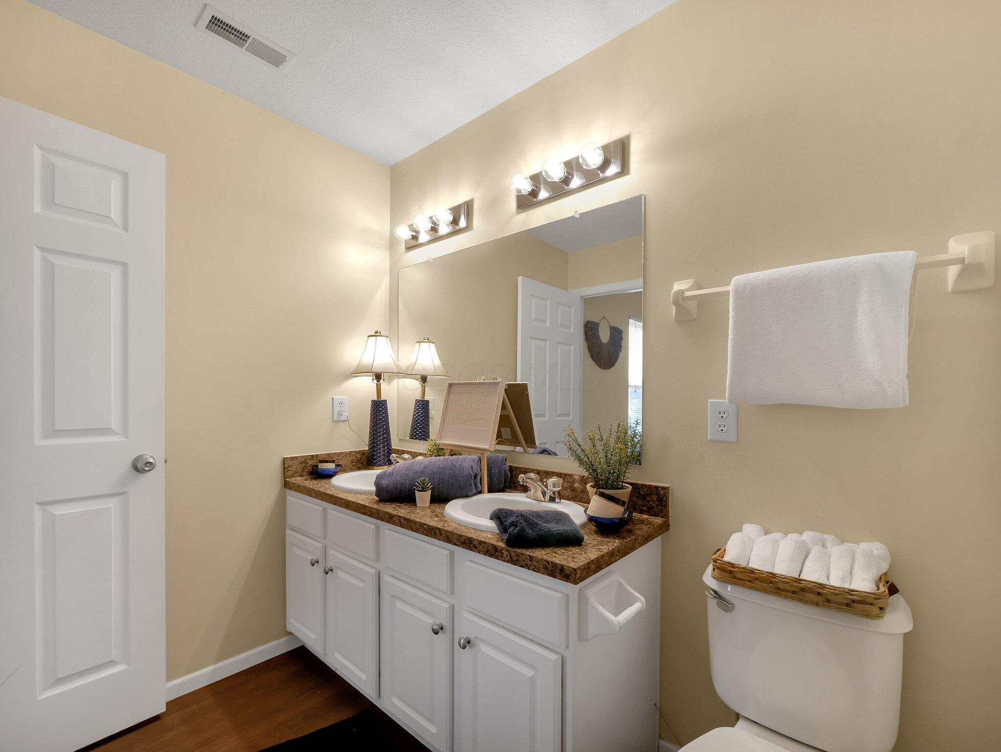 6010 Turnwood Drive #703, Westerville, Ohio image 28