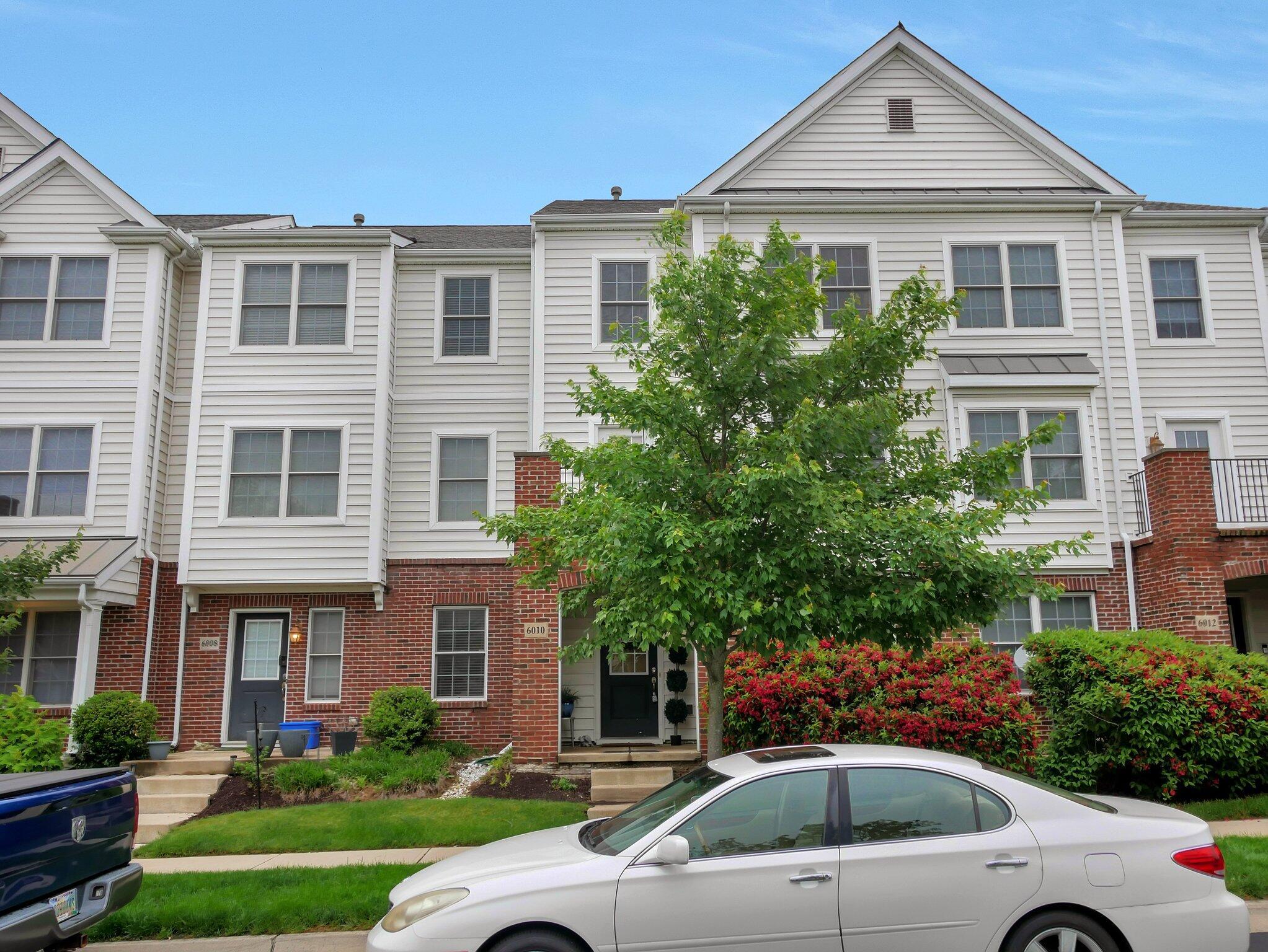 6010 Turnwood Drive #703, Westerville, Ohio image 2