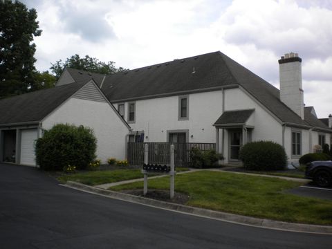 Photo of 302 Saint Andrews Drive 302 #302, Dublin, OH 43017 (MLS # 225025846)