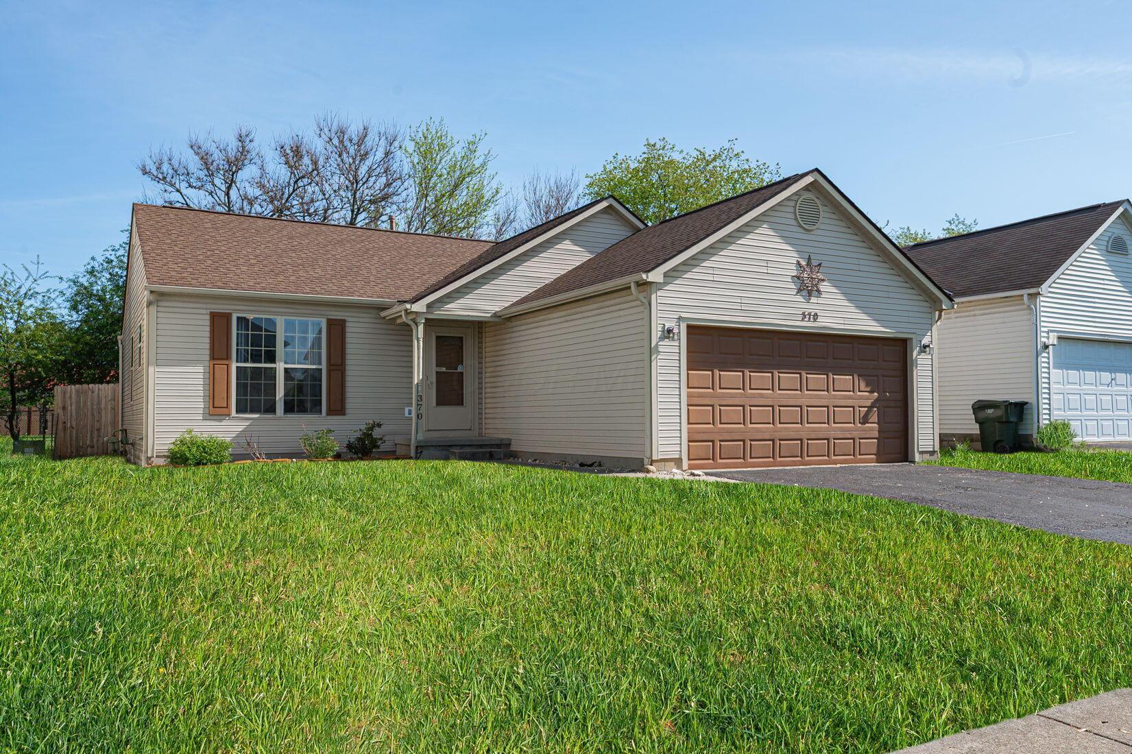 370 Chatterly Lane, Columbus, Ohio image 2